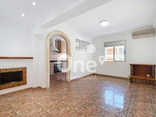 Location Appartement  Carrer marquès de càceres. One sab inmobiliaria presenta alquiler en el corazón de la elian