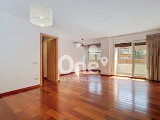 Location Appartement  Carrer del palància. One sab inmobiliaria alquila en exclusiva piso con excelente ubi