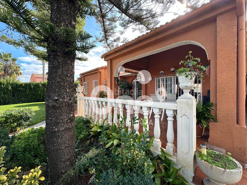 Foto 109019c9-6710-4210-8b14-b3ce3edcf51b. Chalet with fireplace heating parking in San Antonio de Benagéber