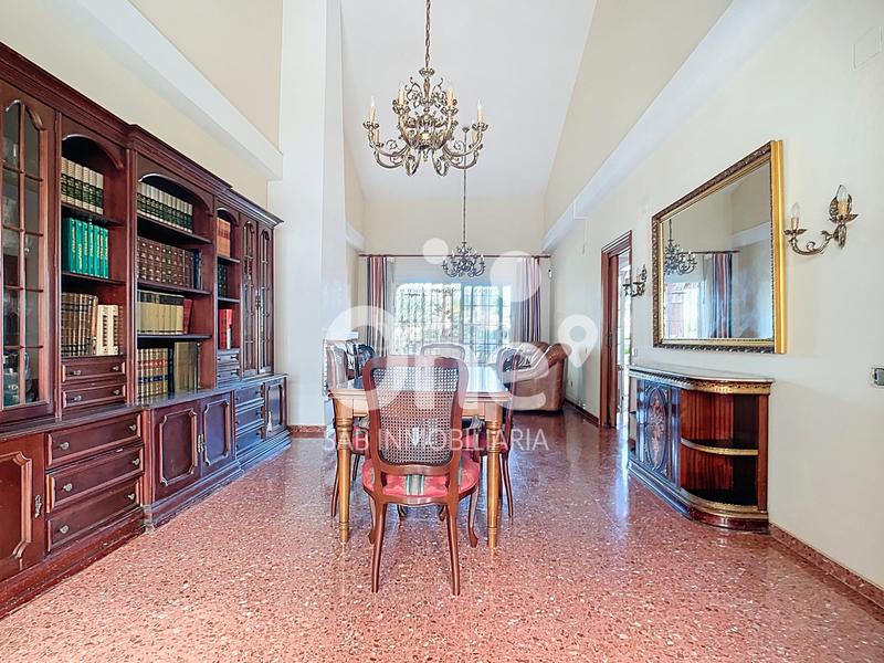 Foto 1eedff01-13e9-4b49-895b-71bcc1562a05. Chalet with fireplace heating parking in San Antonio de Benagéber