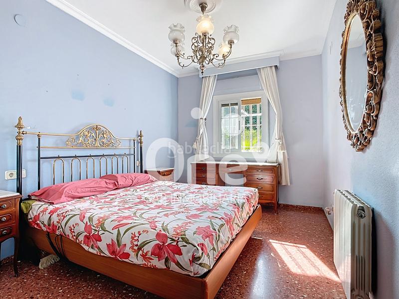 Foto 89e3996e-4e67-4157-b0f2-cb5c68998715. Chalet with fireplace heating parking in San Antonio de Benagéber