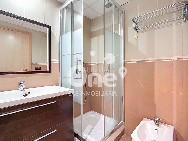 Foto bb00f8cd-29be-4d5d-af61-0f94576aae10. Casa adossada amb calefacció aparcament piscina a San Antonio de Benagéber