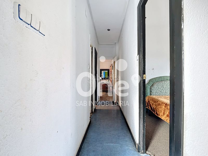 Foto a396af94-2f4b-4906-b610-ceeddd625648. Xalet amb xemeneia aparcament piscina a San Antonio de Benagéber