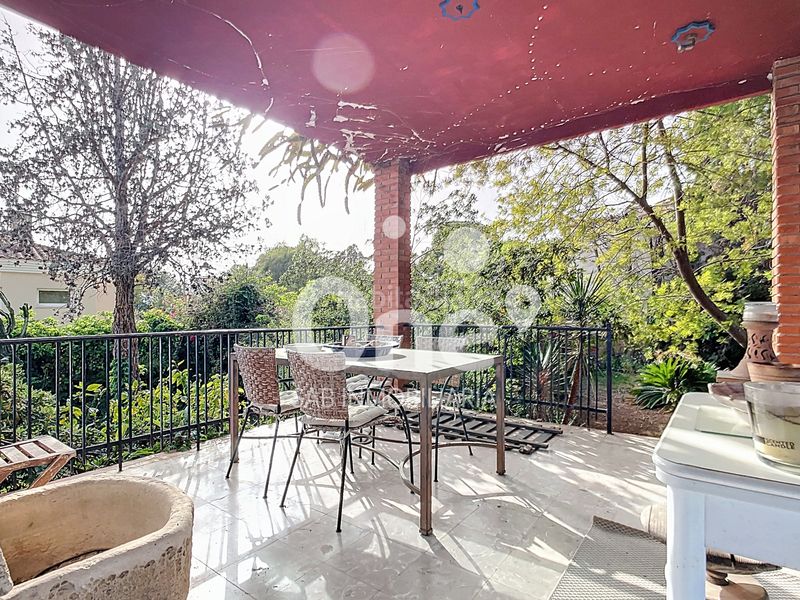 Foto f6b8fea3-1120-4193-ae20-b0a521b6833a. Xalet amb xemeneia aparcament piscina a San Antonio de Benagéber