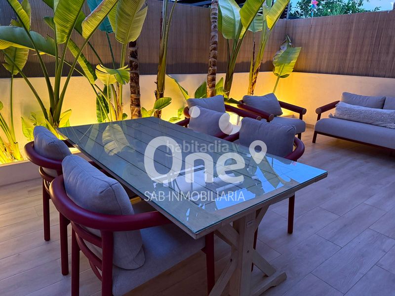 Foto 4154f33b-e985-4ae9-9580-31b1fb6c48f4. Casa adossada amb xemeneia calefacció aparcament piscina a San Antonio de Benagéber