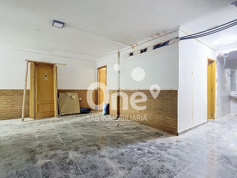 Foto 194623a4-948f-4261-86e6-ac11b1ae11cb. Local comercial a Cardenal Benlloch Mislata