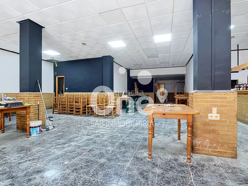 Foto 403c91b2-0240-455c-bcdb-38891e86e18d. Local comercial a Cardenal Benlloch Mislata