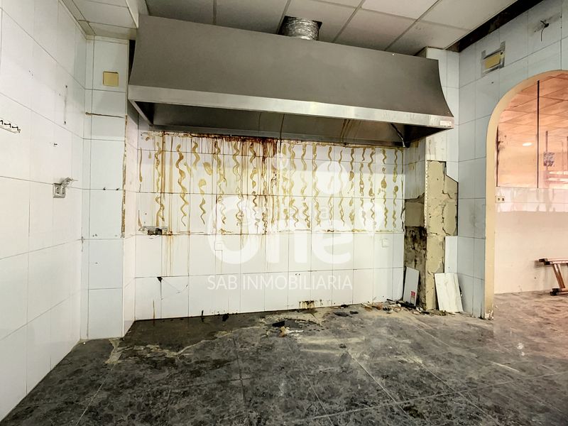Foto 65f323a6-81fd-4747-bb18-918e69a69d92. Local comercial a Cardenal Benlloch Mislata