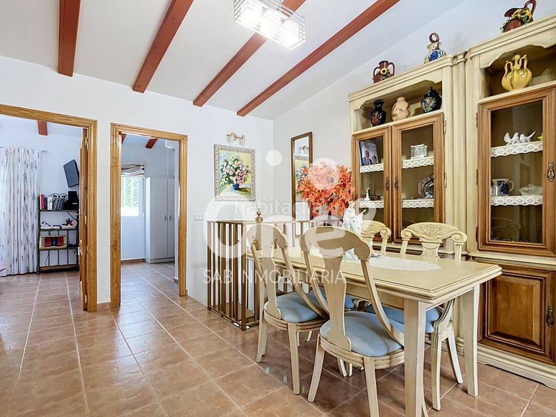 Foto e6ca7788-588b-4f11-bf6c-f6a799f170b7. Casa aparellada amb piscina a La Conarda Pobla de Vallbona (la)
