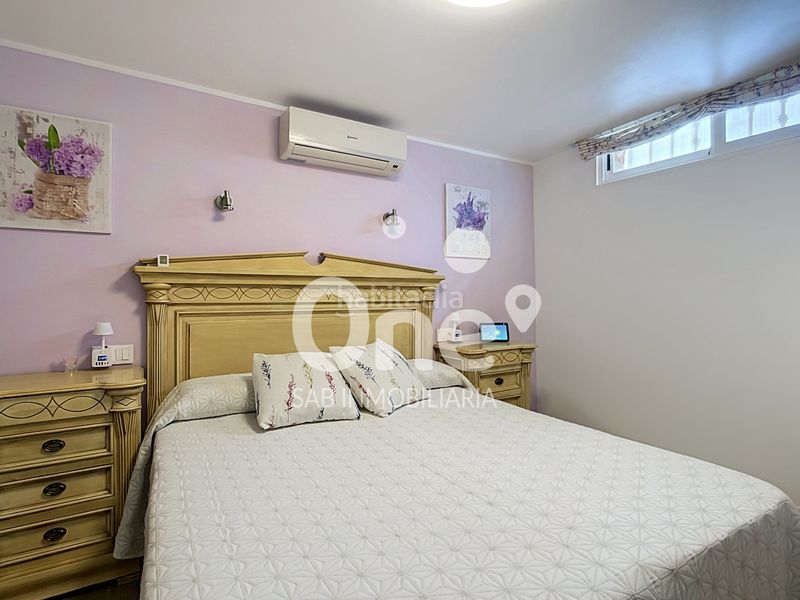Foto fa48b216-63c1-428d-a828-d9944ae73395. Casa aparellada amb piscina a La Conarda Pobla de Vallbona (la)
