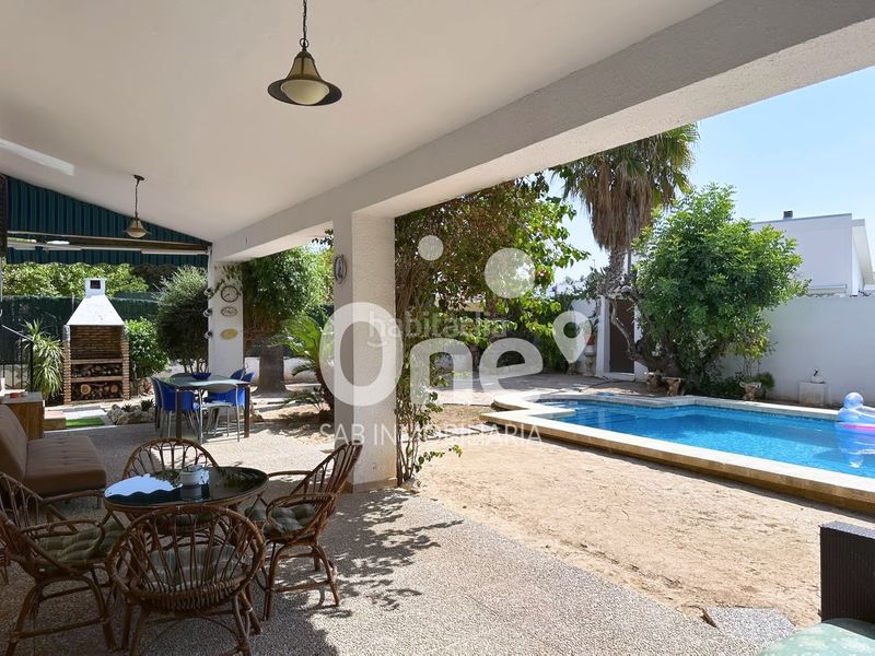 Foto a41e36f8-5ce7-4c27-97c6-d6db098edebe. Xalet amb calefacció piscina a Entrepinos Eliana (l´)