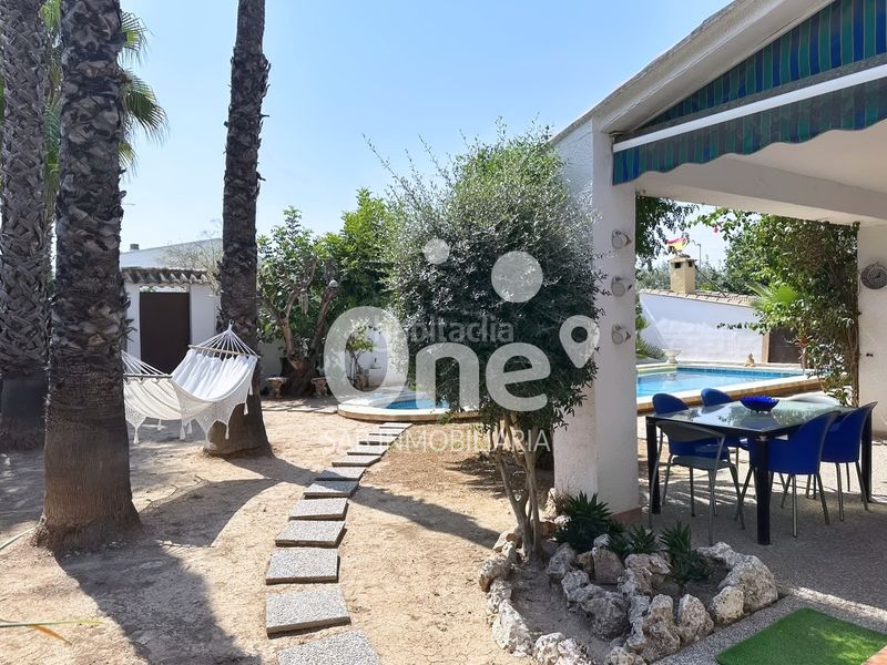 Foto ab269222-5773-4515-8566-602b4eecc598. Xalet amb calefacció piscina a Entrepinos Eliana (l´)