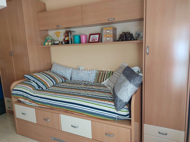 Foto e63b3bd8-112b-46e5-aacc-f6ca737926ea. Zweistöckige wohnung mit heizung parking in Tomelloso