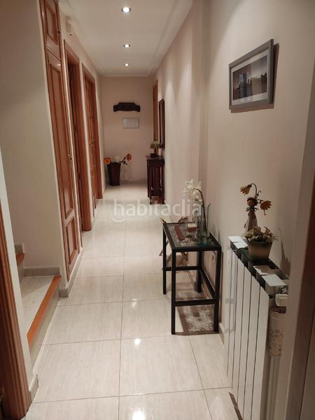 Foto ec6d91ea-91e2-4423-ad23-f55d17663c3b. Zweistöckige wohnung mit heizung parking in Tomelloso