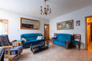 Etagenwohnung  Calle de san rufo. Piso en venta en cl san rufo, los cármenes, latina, madrid