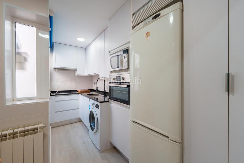 Foto 16fdb6d3-cacc-4ca7-bb8c-a4ce7d7c012f. Piso  en venta en cl valmojado, Aluche, latina, en Madrid