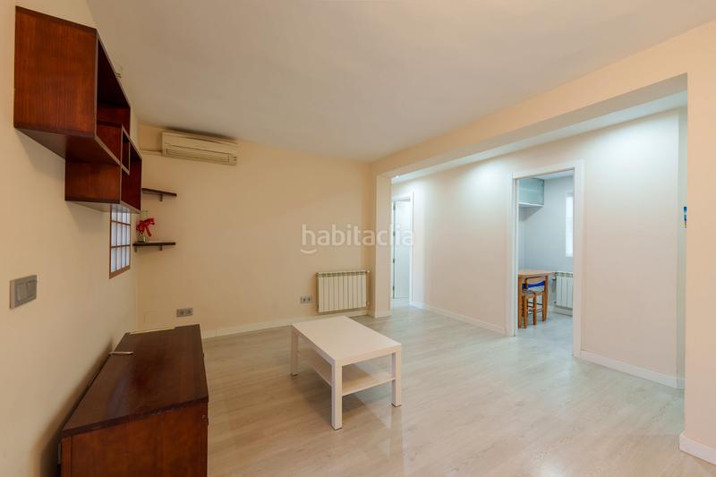 Foto 24e5c17c-dc43-4096-92d0-af2070225fd1. Piso  en venta en cl valmojado, Aluche, latina, en Madrid