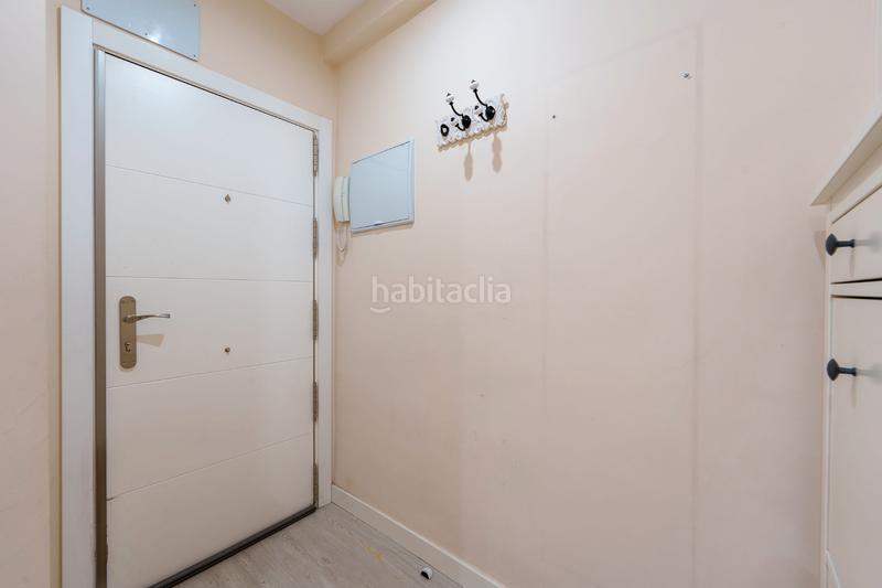 Foto 87024fcf-133f-4688-a9f8-2daeec0fcbb1. Piso  en venta en cl valmojado, Aluche, latina, en Madrid
