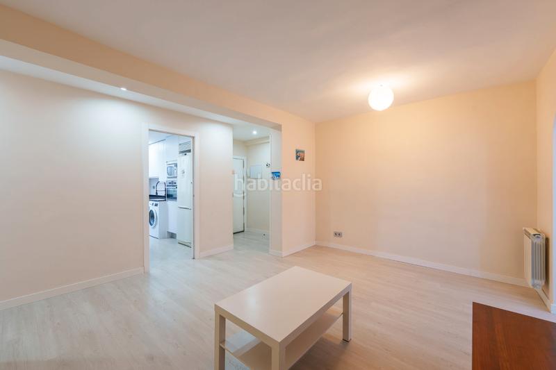 Foto d15e6cdd-386f-4a79-b312-e15b9ade7824. Piso  en venta en cl valmojado, Aluche, latina, en Madrid