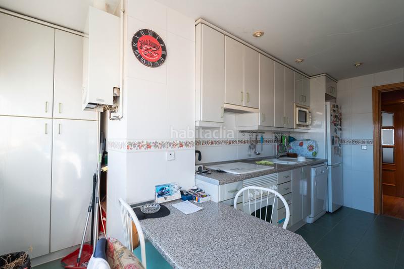 Foto 1e2cafe8-780c-4d4b-9411-9cb04ef9822d. Appartement avec chauffage parking dans Aluche Madrid