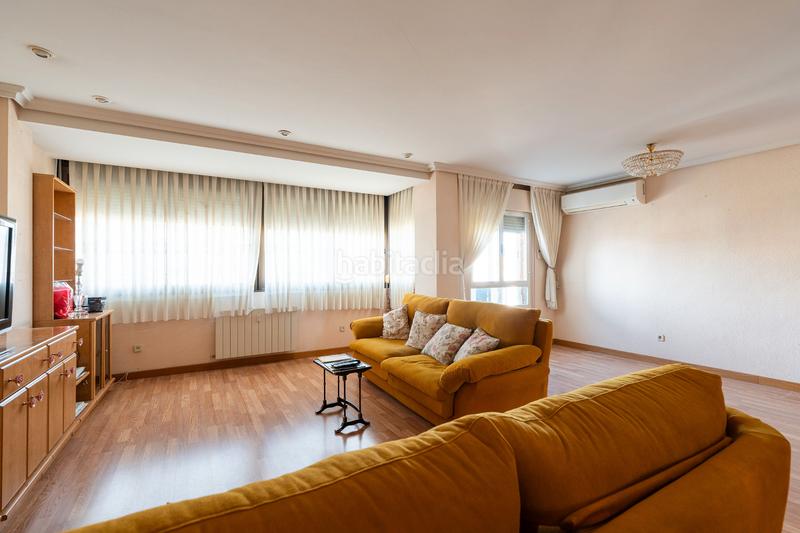 Foto 8fbbedc2-ef97-480b-9d32-ef991a08341d. Appartement avec chauffage parking dans Aluche Madrid