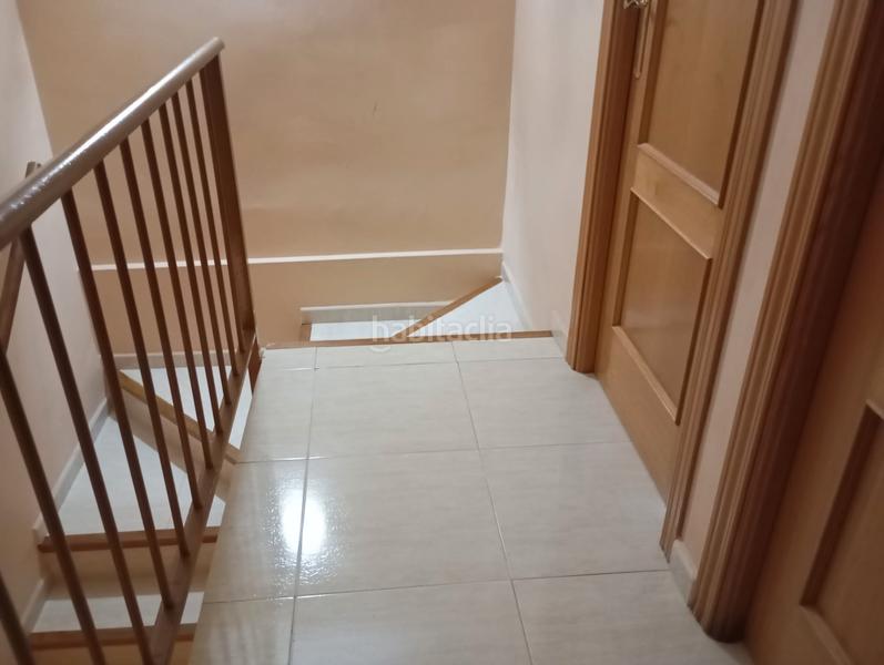 Foto 420e3800-822a-404f-beff-84d6727c68e5. Duplex avec chauffage parking dans Tomelloso