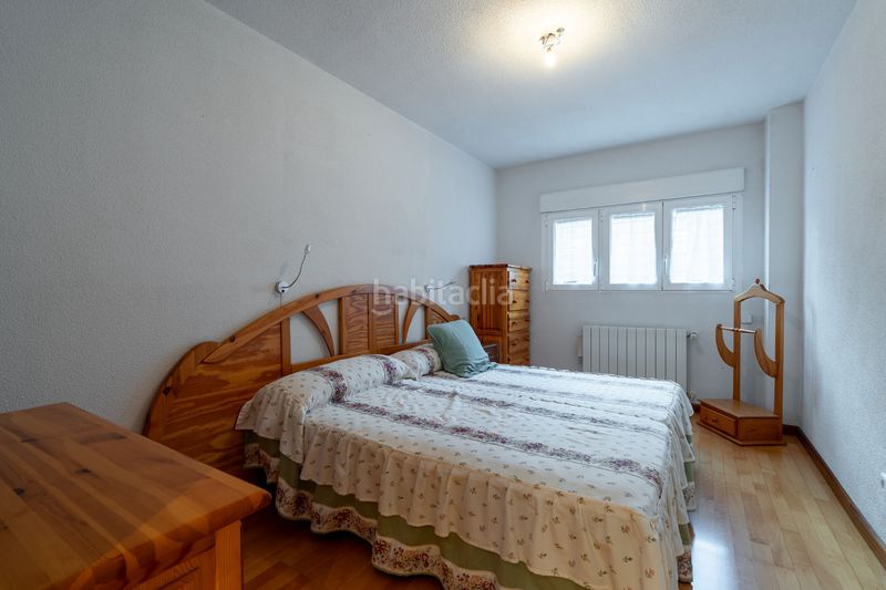 Foto 8b48bb14-6967-4675-9647-6554770932c0. Pis amb calefacció aparcament a Lucero Madrid