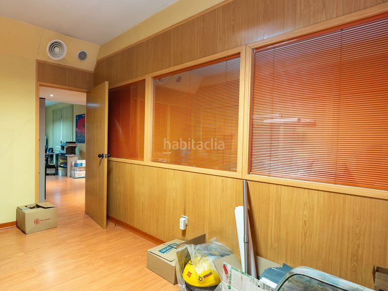 Foto 1cc76f2d-7aeb-4c9c-bd2c-0614b67e2edc. Piso  en venta en calle de latina, Lucero, latina, en Madrid