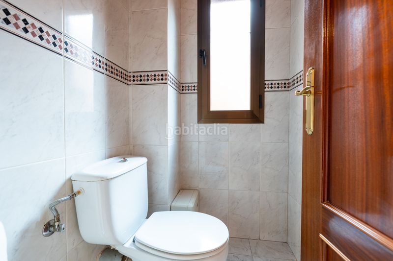 Foto e012e6be-bc35-4fd2-9a64-9b1217f4938b. Piso  en venta en calle de latina, Lucero, latina, en Madrid