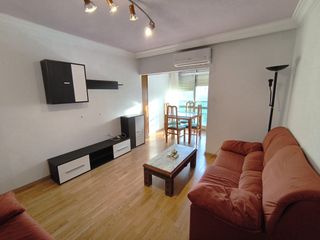 Lloguer Pis  Calle de escalona. Piso en alquiler en escalona, aluche, latina, madrid