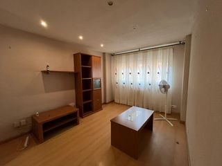 Pis  Plaza ricla. Piso en venta en plaza ricla, los cármenes, latina, madrid