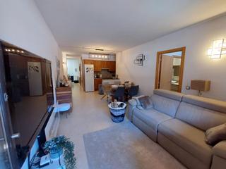 Appartement à Urbanització gran sol 15. Fantástico apartamento de 3 habitaciones con vistas a pistas