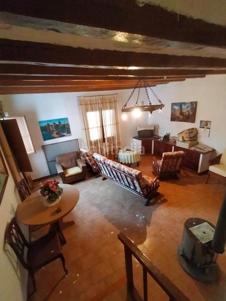 Foto 5d276920-b580-486d-81e5-642fb0f871d6. Chalet in travessera de la cuesta 3 in Cubells