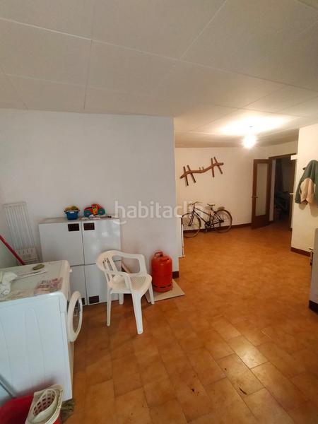 Foto ea9935c3-5c6d-4fc5-80ac-34b88375b42b. Chalet in travessera de la cuesta 3 in Cubells