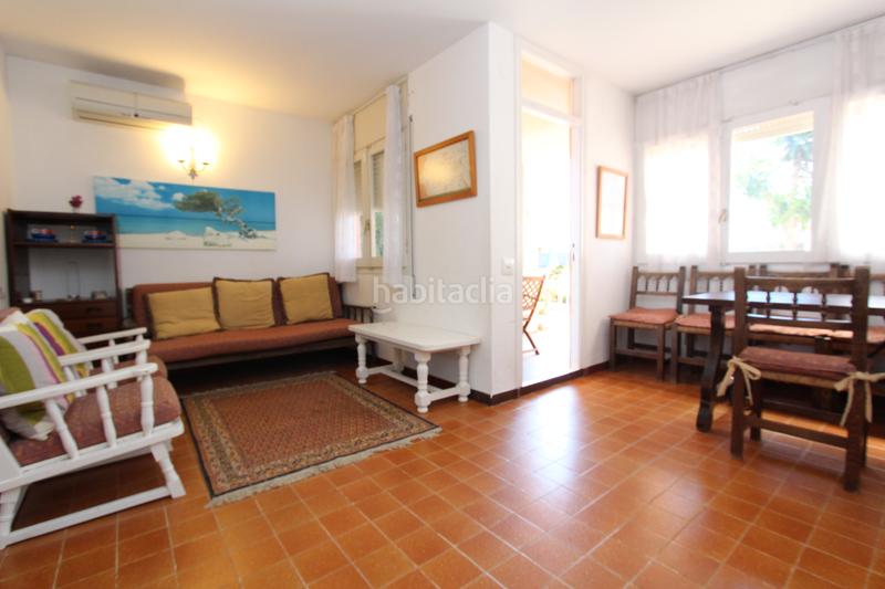 Foto 40935125-972f-42e0-a82d-db5ce85b8fda. Casa pareada  esquinera con una situación excepcional a 150m de la playa en Vandellòs i l´Hospitalet de l´Infant