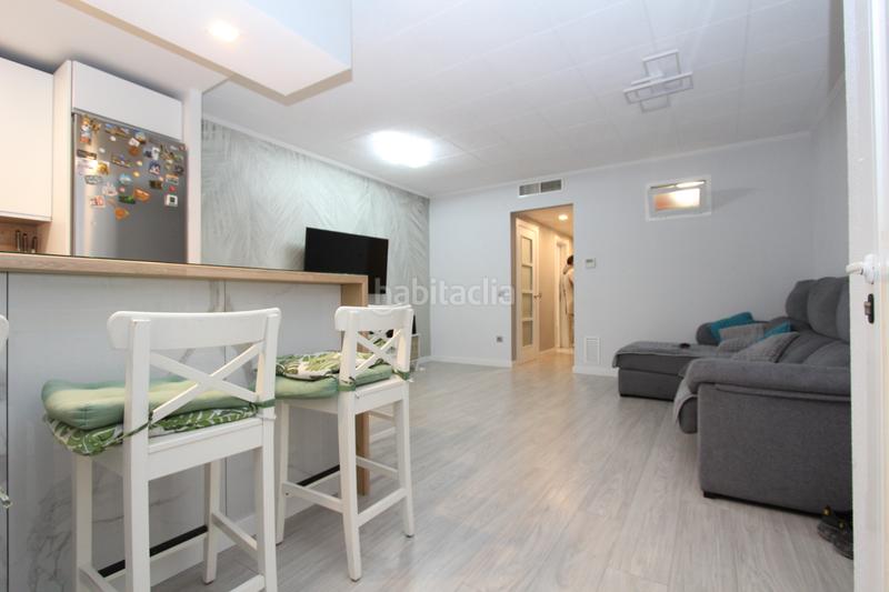 Foto d7a4a1ec-c86e-4ffb-864d-899a0a133c4d. Pis amb calefacció aparcament a Centre Miami Platja