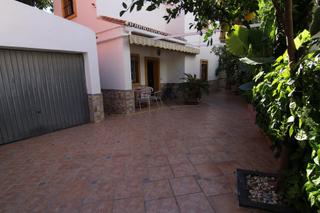 Xalet a La Carihuela - Los Nidos. Chalet independiente muy próximo al paseo marítimo de carihuela