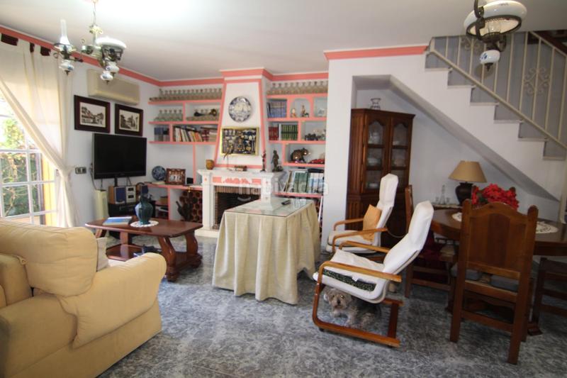 Foto 4a1fcadd-afce-415a-8a31-16d8278b6dad. Chalet con parcheggio in La Carihuela - Los Nidos Torremolinos