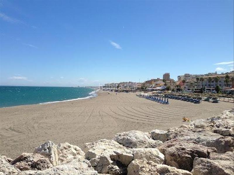 Foto 5c5c9adb-adca-42b4-a791-4f19b7454e92. Chalet con parcheggio in La Carihuela - Los Nidos Torremolinos