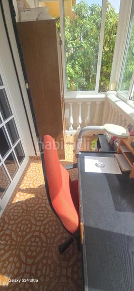 Foto bdc7f09b-f242-4de3-a76e-ea521689d817. Chalet con parcheggio in La Carihuela - Los Nidos Torremolinos