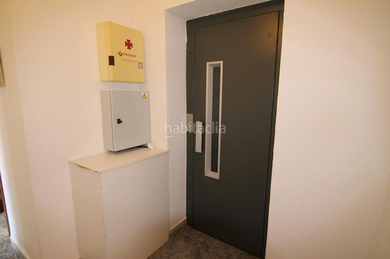 Foto e4513354-4442-414a-b734-72b43930aa07. Chalet con parcheggio in La Carihuela - Los Nidos Torremolinos