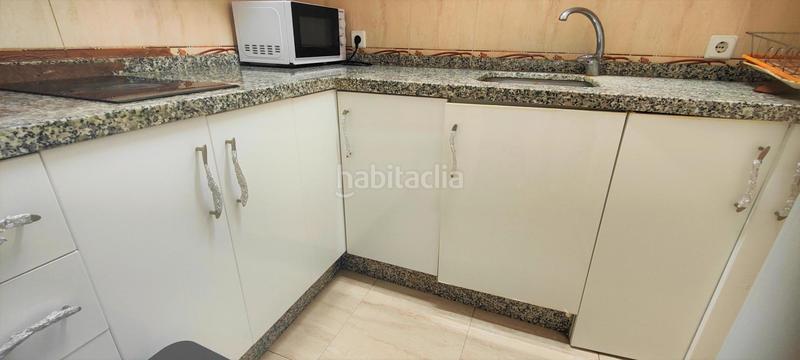 Foto 192b01e2-9638-46b7-bdda-3b5b114f3dd5. Pis a Manantiales-Estación de Autobuses Torremolinos