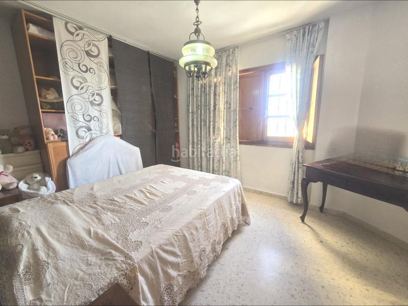 Foto 88dd86c4-f3a8-4b3d-8089-91fade3089af. Piso amplio piso en El Bajondillo en El Bajondillo Torremolinos