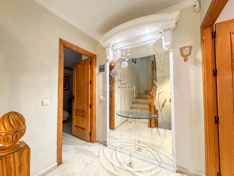 Foto 3786193d-6b97-4237-bfcf-7fd3cf7d76a5. Maison jumelée avec parking piscine dans Guadalmar Málaga