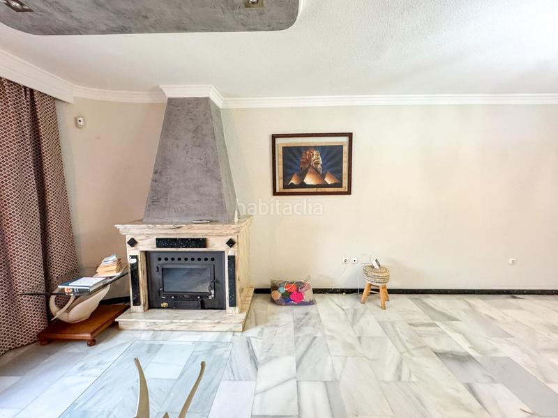 Foto a4c7604d-c1b2-4747-a641-79795265da4a. Maison jumelée avec parking piscine dans Guadalmar Málaga