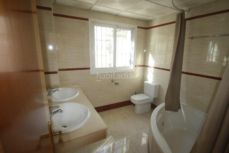 Foto b82ad686-4a61-4fcd-a236-2055008121d5. Chalet grandioso chalet en torrequebrada en Cortijo Torrequebrada Benalmádena