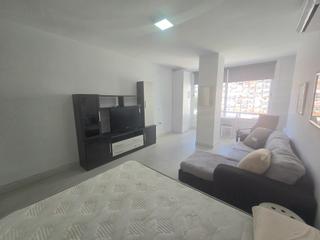 Estudi en Manantiales-Estacin de Autobuses. Reformado estudio centrico en torremolinos