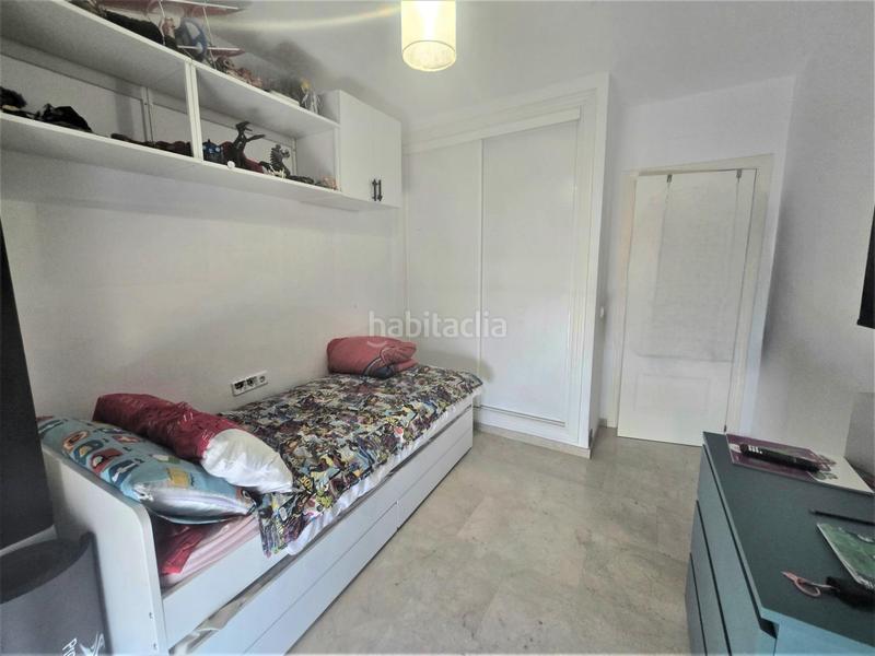 Foto 1ffbfbce-d6bd-4ba7-b376-ab75f0a3a397. Casa pareada exclusivo pareado en tres plantas en la codiciada zona de playamar. en Torremolinos