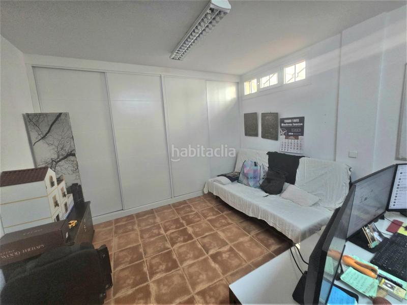 Foto a515b2a9-ee04-4cde-b71f-e4ee747a8c1a. Casa pareada exclusivo pareado en tres plantas en la codiciada zona de playamar. en Torremolinos