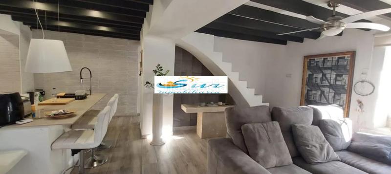 Foto 7faecc39-cd4a-4774-892c-ed0340d1e48f. Casa encanto andaluz junto al mar con garaje y dos terrazas en Torremolinos